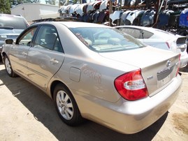 2004 TOYOTA CAMRY XLE GOLD 2.4L AT Z18168